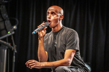 Sondermann Gala 2022 mit Sven Regener, Hauck & Bauer, Tedros Teclebrhan - Photos Frank Schindelbeck